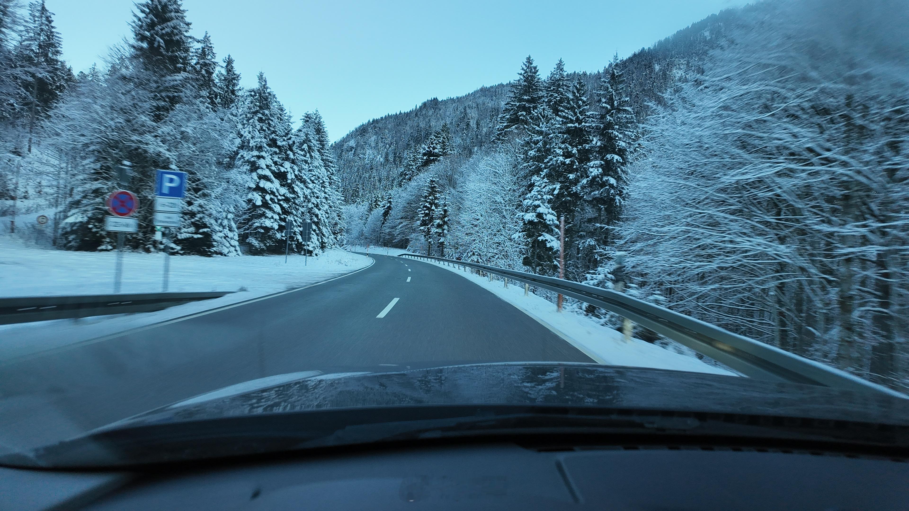 你开过冬天空调28度出冷风的车吗？我开过