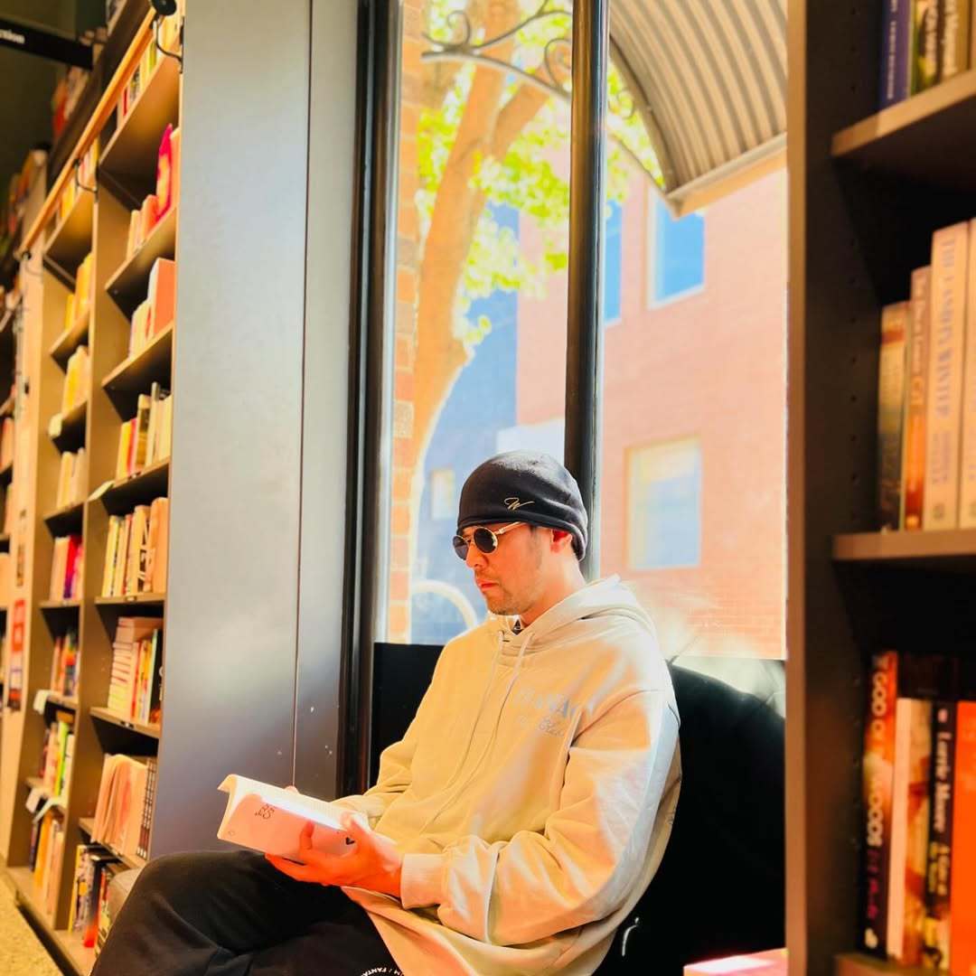 周杰伦[超话]  20250506更新Instagram杰伦：有時候常常幻想 半
