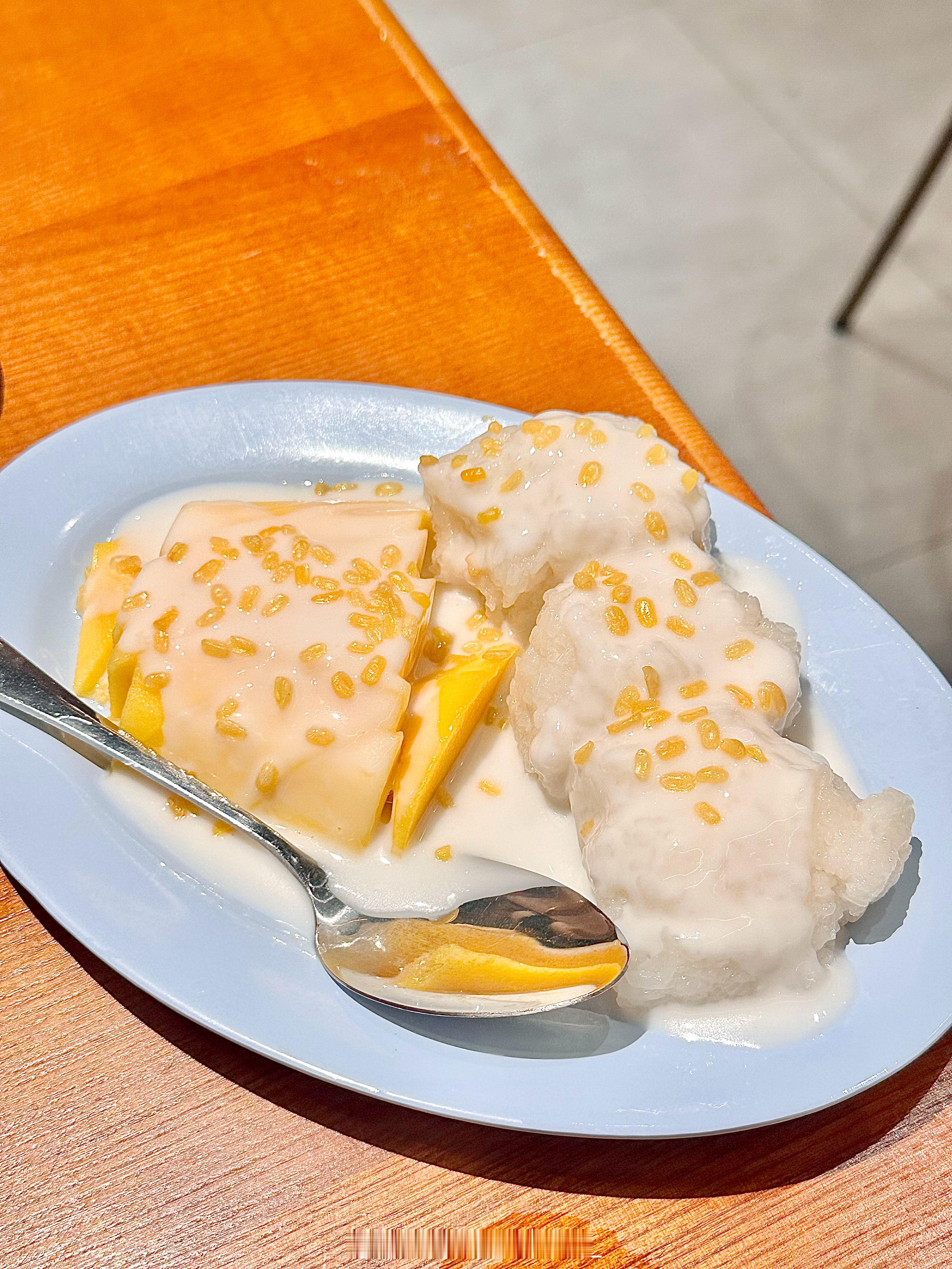 泰国菜好恰！！😋🥥 