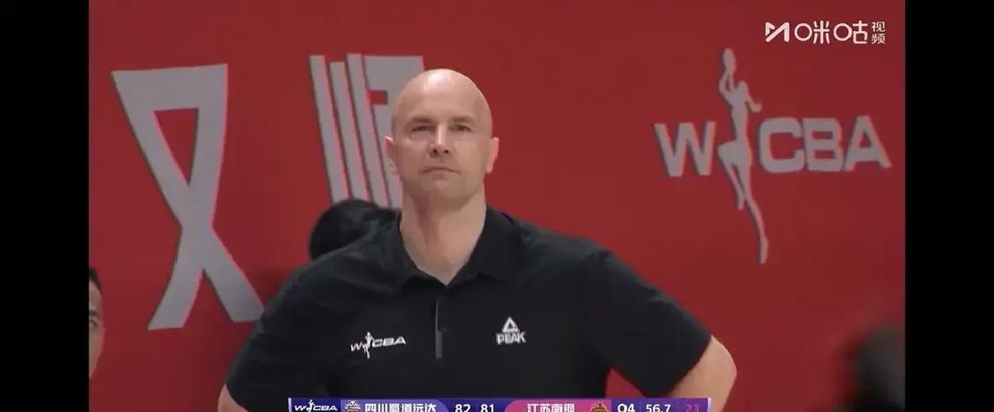 四川女篮险被翻盘！迪萨尔这用人操作，看懵无数球迷
昨晚WCBA半决赛对阵江苏，四
