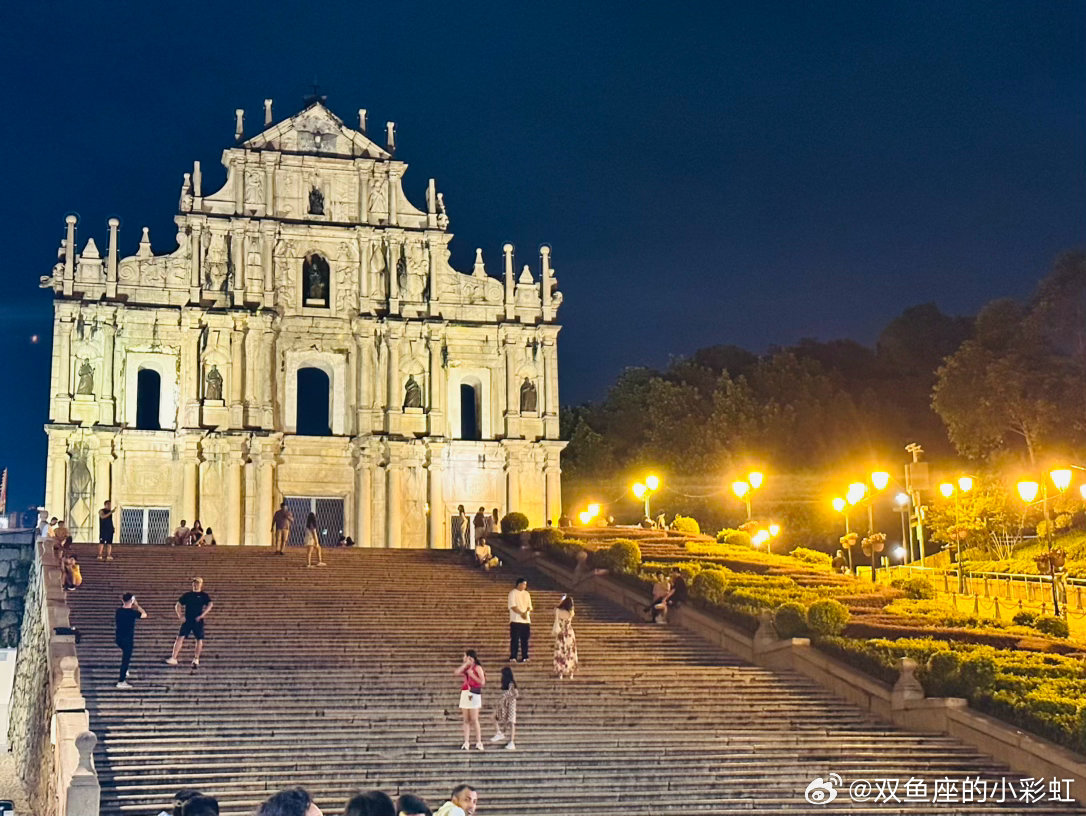 ⛪️ 澳门·大三巴牌坊