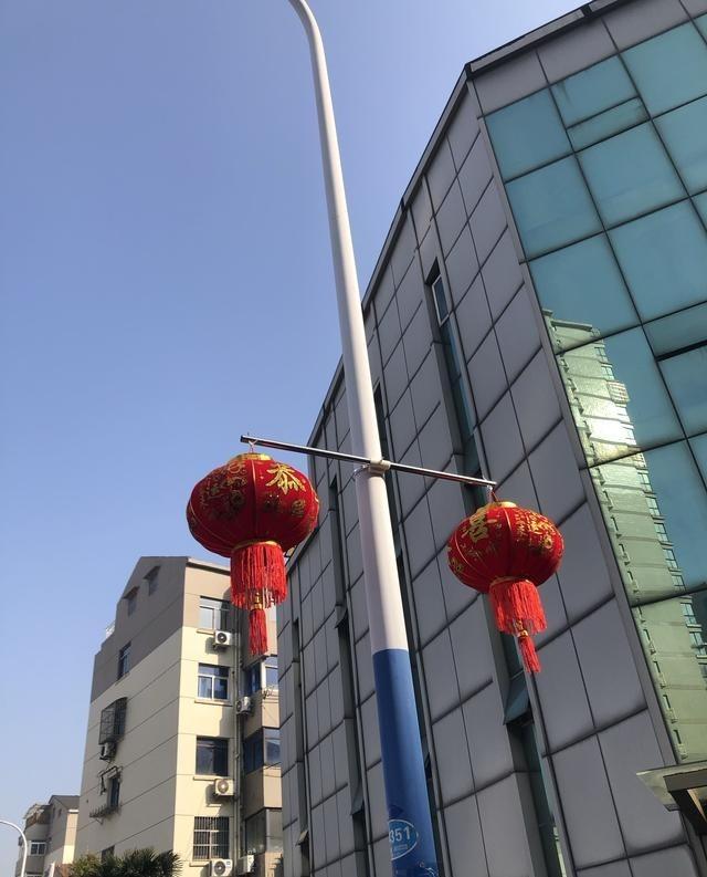 中国好惹吗？在当今世界，中国不想做第一，美国不想做第二，俄国不想做第三。所以，在