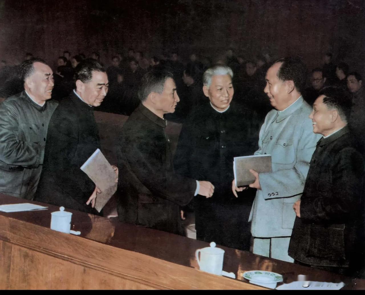 七千人大会。