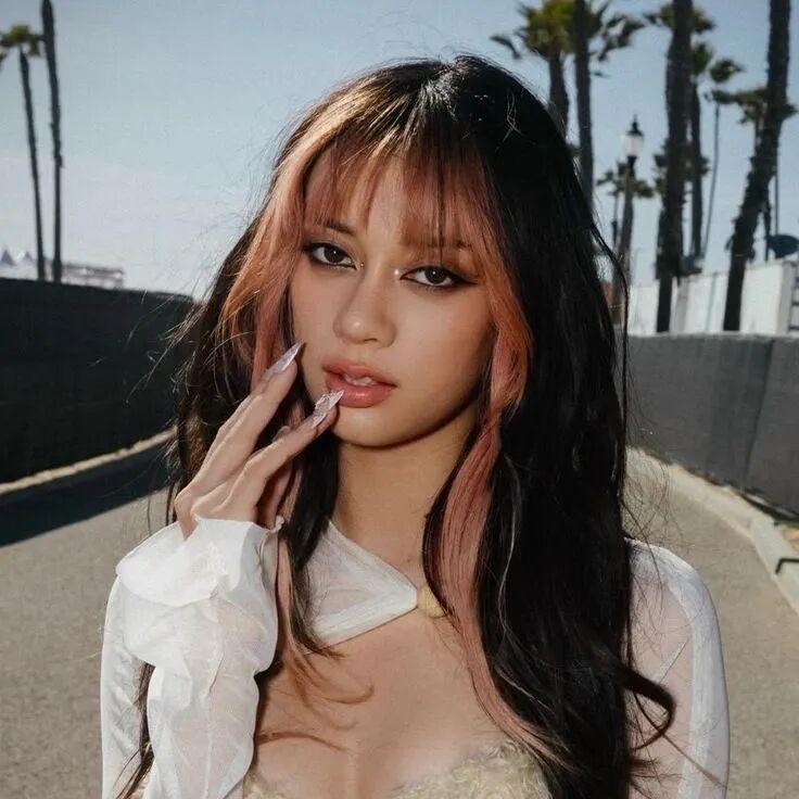 MEGAN，本名梅根·美玉·斯奇恩迪尔（Megan Meiyok Skiendi