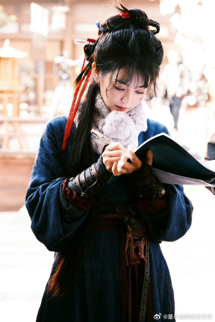 田曦薇田曦薇原声台词气血好足田曦薇原声台词气血足到头顶了田曦薇饰演的簪花将军长玉