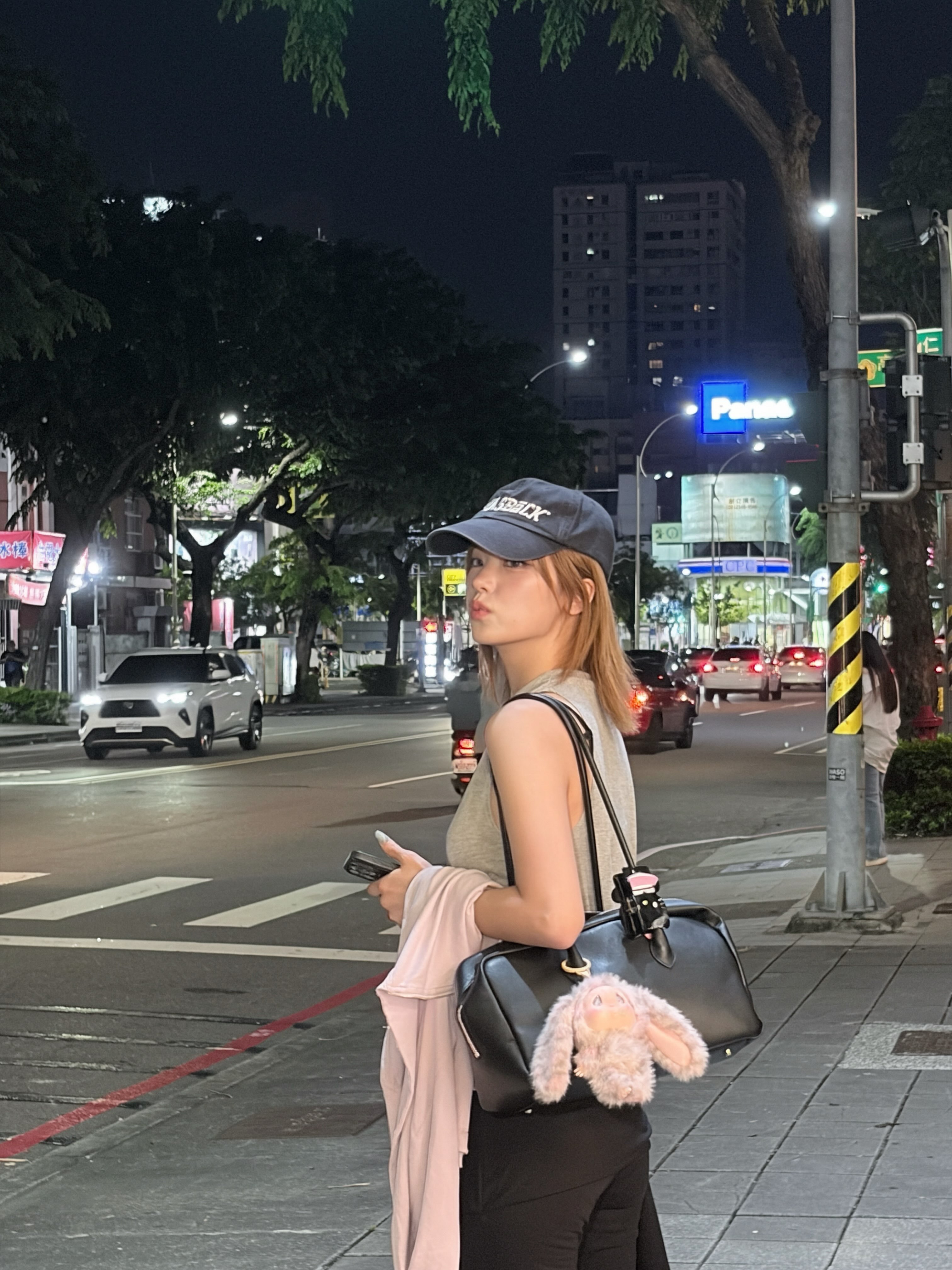 yeji黄礼志 INS更新🖤🤍 