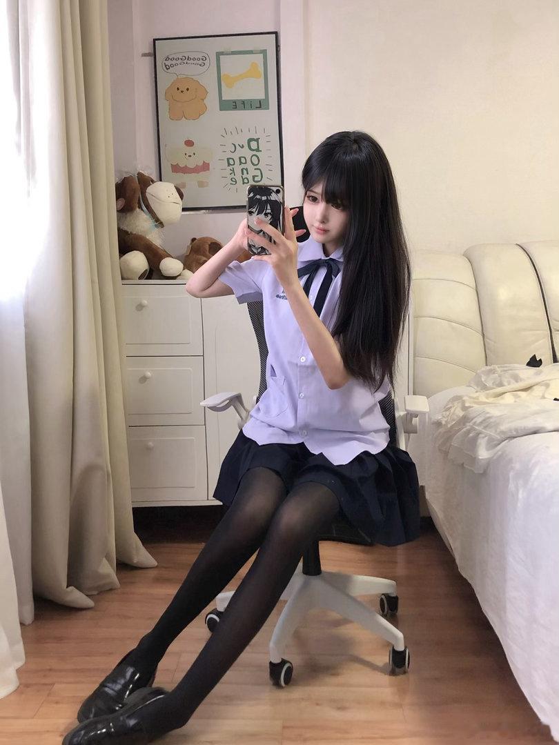 本账号的使用者是一个坚强的小宝宝 