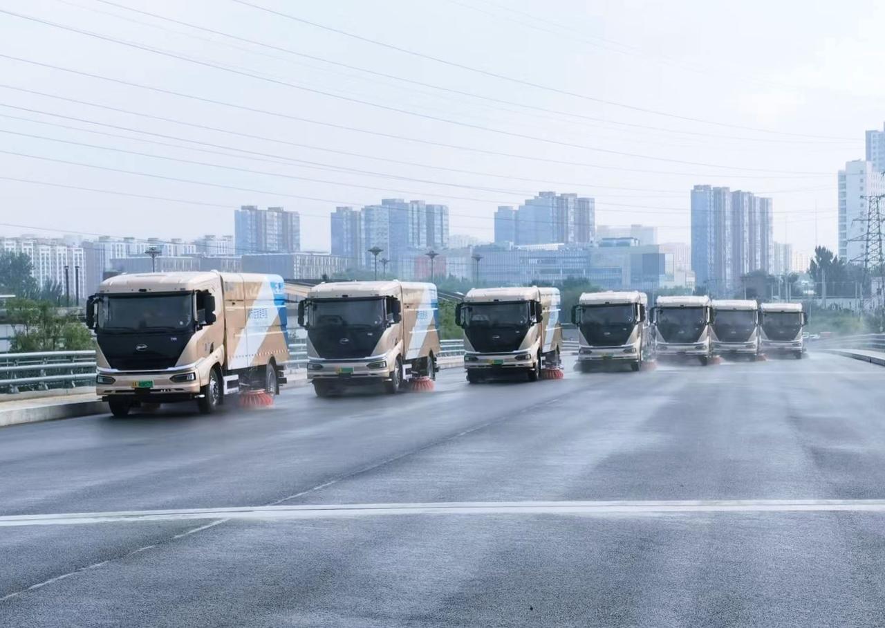 第零方阵！比亚迪纯电动环卫车护航九三阅兵
今天，大家都看了中国反法西斯阅兵
但大