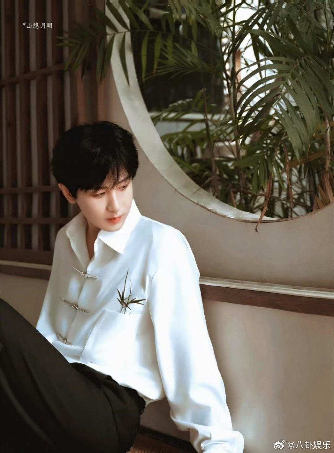 成毅撤诉名誉权诉讼开庭前突发撤诉！裁定书信息遭质疑，户籍地址、律所名称与公开信息