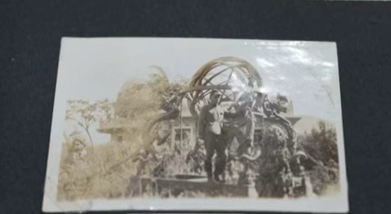 【16岁高中生或发现侵华日军新罪证】近日，来自江苏省徐州市沛县的高中生于聍鹏从多