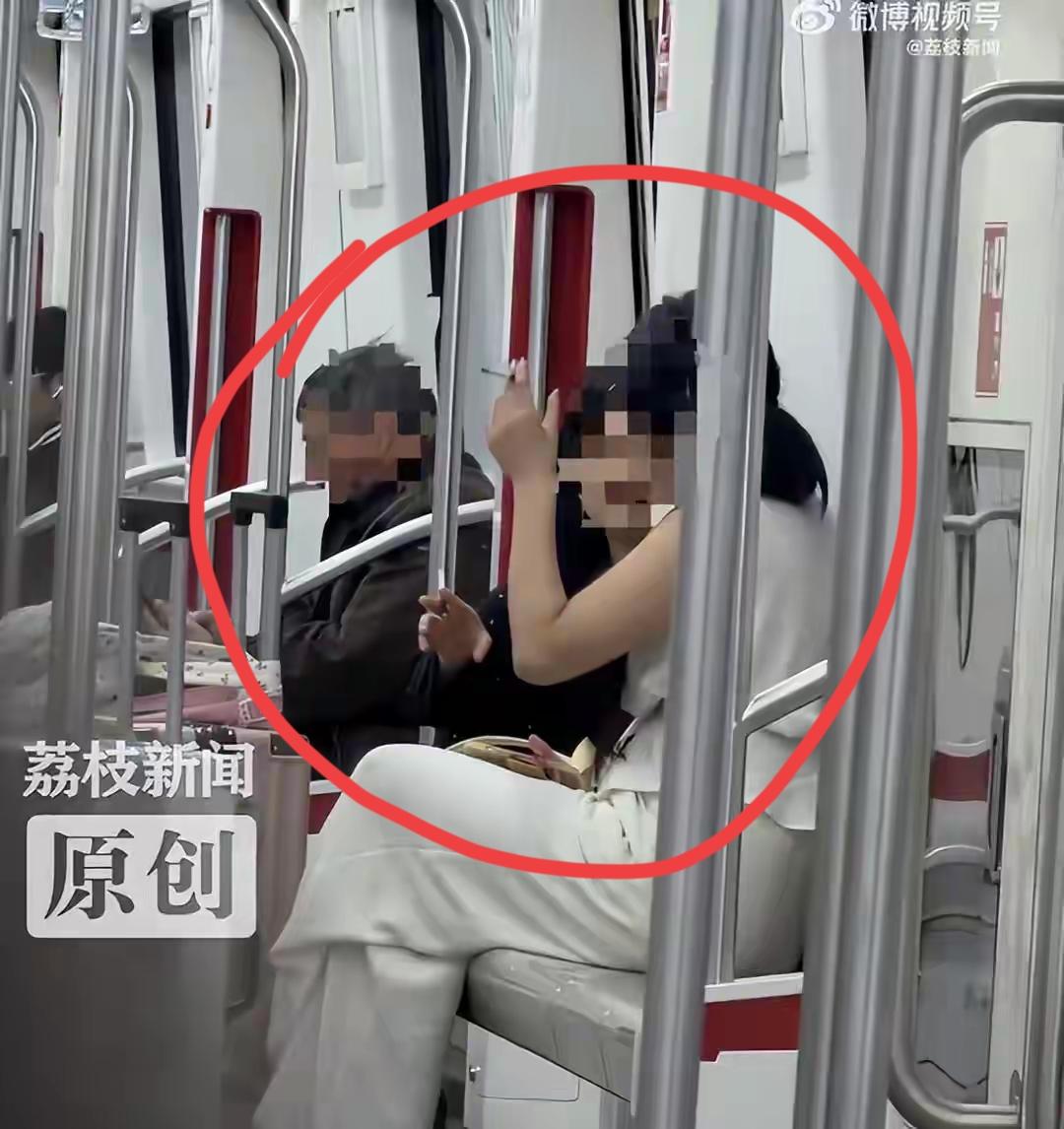 人到了中年，看到这一幕，
最大的感慨，
是活了大半辈子，
有些人连最基本的“不给