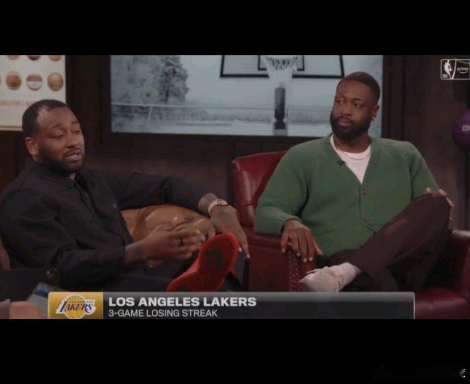 12月28日讯 前NBA球员沃尔在今天的节目中给湖人提出建议，让八村塁下首发，用