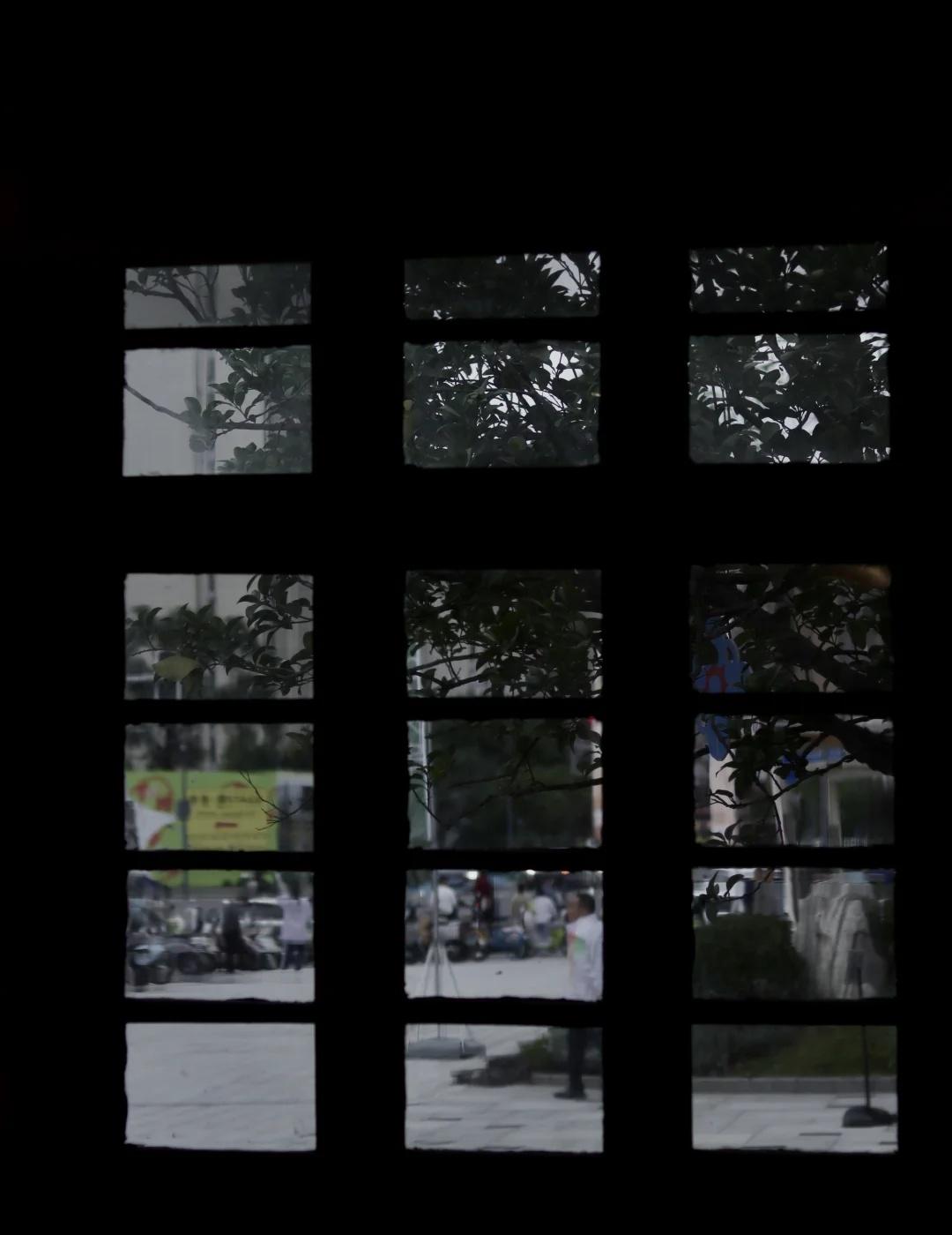 🟢⚪️好像找到了成都非标商业成功秘诀
契合成都城市发展理念—公园➕消费场景
可