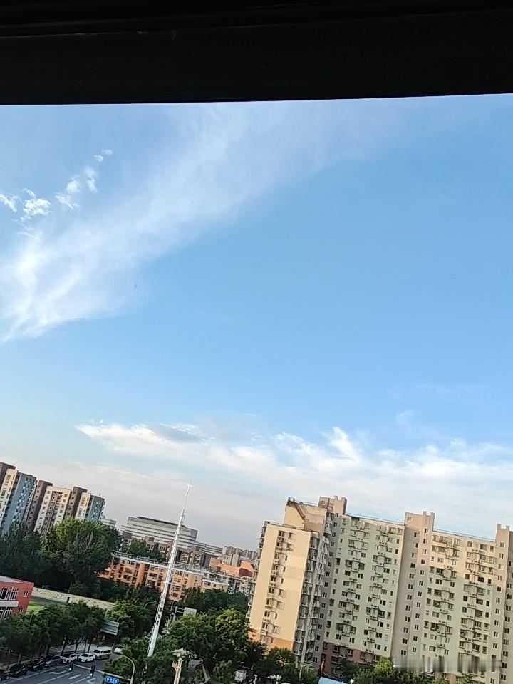 图图不同
每日心情
日日不同
阳光依旧
心态依旧
充满干劲