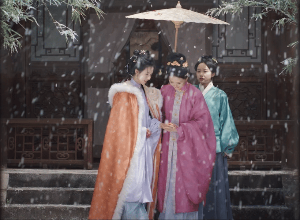 陈都灵换团队期待嘟嘟的作品[抱一抱][抱一抱]陈都灵陈都灵[超话] ​​​