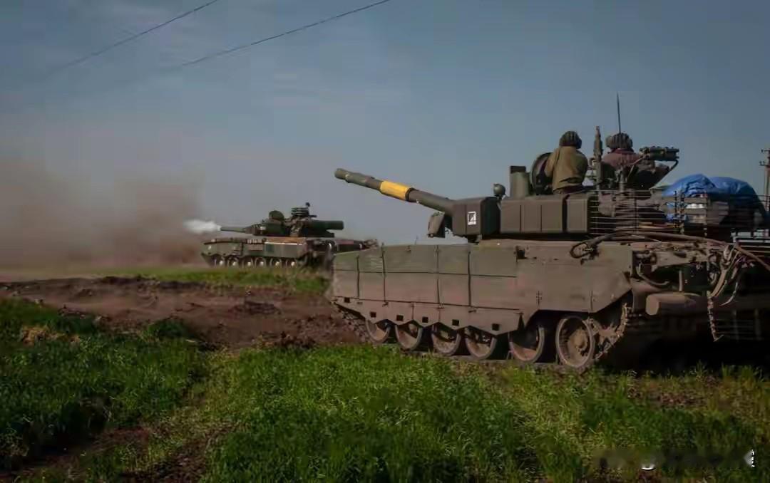 俄军势不可挡，塞弗尔斯克告急，将对顿巴斯双子城形成合围之势