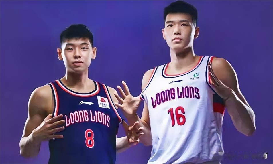 说个广东球迷不愿接受的事实，焦泊乔和崔永熙是被高估的球员。
广东队引以为傲的内援