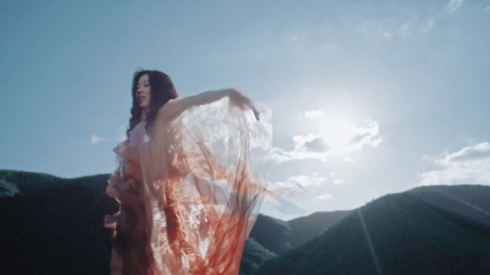 单依纯还有什么更好的MV单依纯还有什么更好的MV上线 最近好消息不断，单依纯三巡