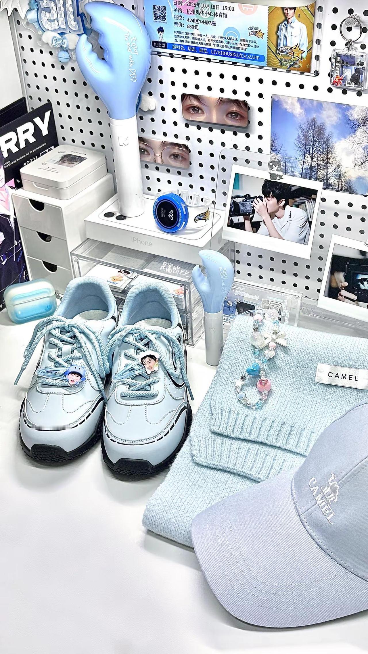 🩵下个月去北京就这么穿～王俊凯同款