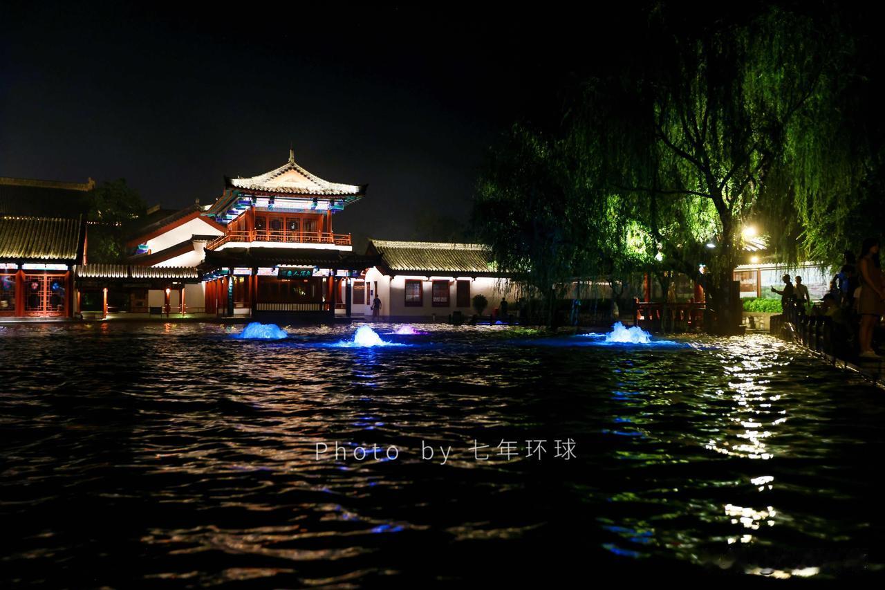 章丘不只有铁锅和大葱，还藏着一座明水古城。来济南旅游，如果觉得大明湖、趵突泉人潮