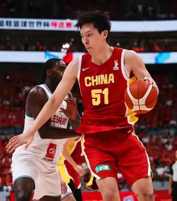 杨瀚森完爆对手！中国男篮89:87黎巴嫩，这3人打得最开心:
 
一、本场对决，
