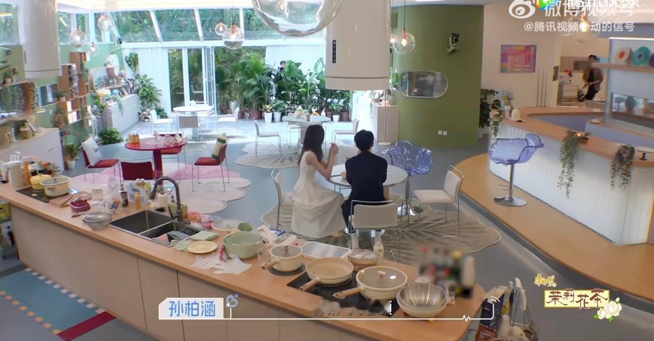 吴思颖传递吴星颖孙柏涵的心事与惦念孙柏涵向吴思颖打听吴星颖星涵cp要很久见不到面