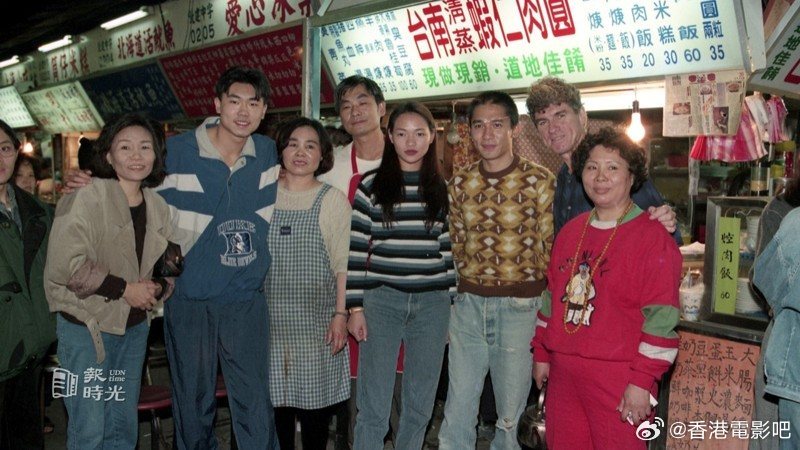 1997年1月，王家卫率《春光乍泄》剧组到台湾取景。当年报道——一位令制片人「害