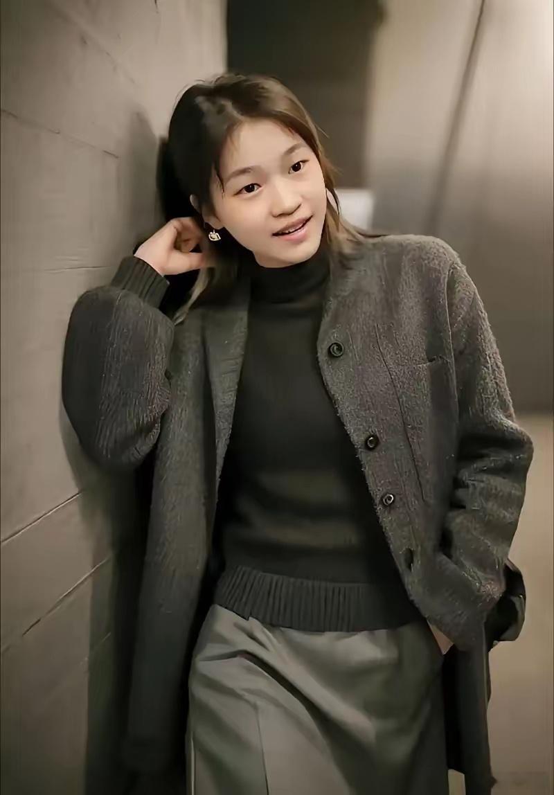 那些骂全红婵训练松懈、准备退役的人，现在脸疼吗？长高15厘米，增重13公斤，还要