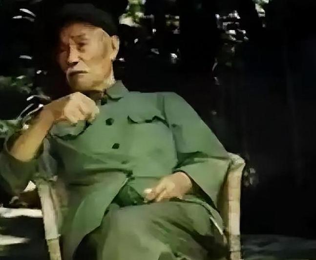 1993年，开国中将孙毅过90岁生日时，国防部长迟浩田，曾经交给老首长一个任务。