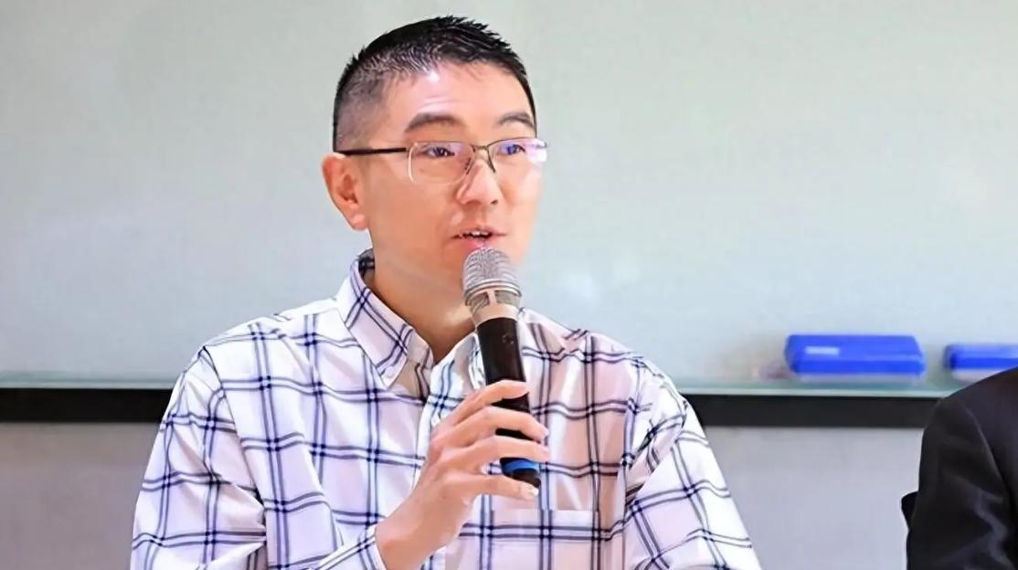 【挺绿团体罢免谢国梁能成功吗？最新民调或许给出了答案】
近日，岛内有媒体针对基隆