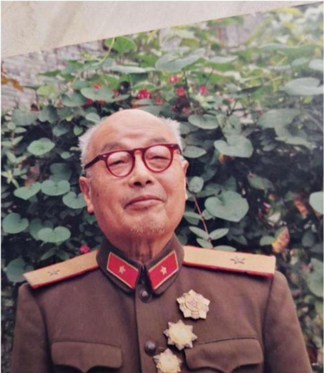 1931年少将张行忠因病住院，偶遇一位似曾相识的护士，才惊觉她竟是久未谋面的妻子