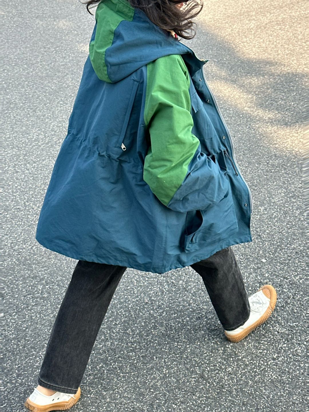 周末穿搭｜保暖舒适帅气都重要😘拼接冲锋衣