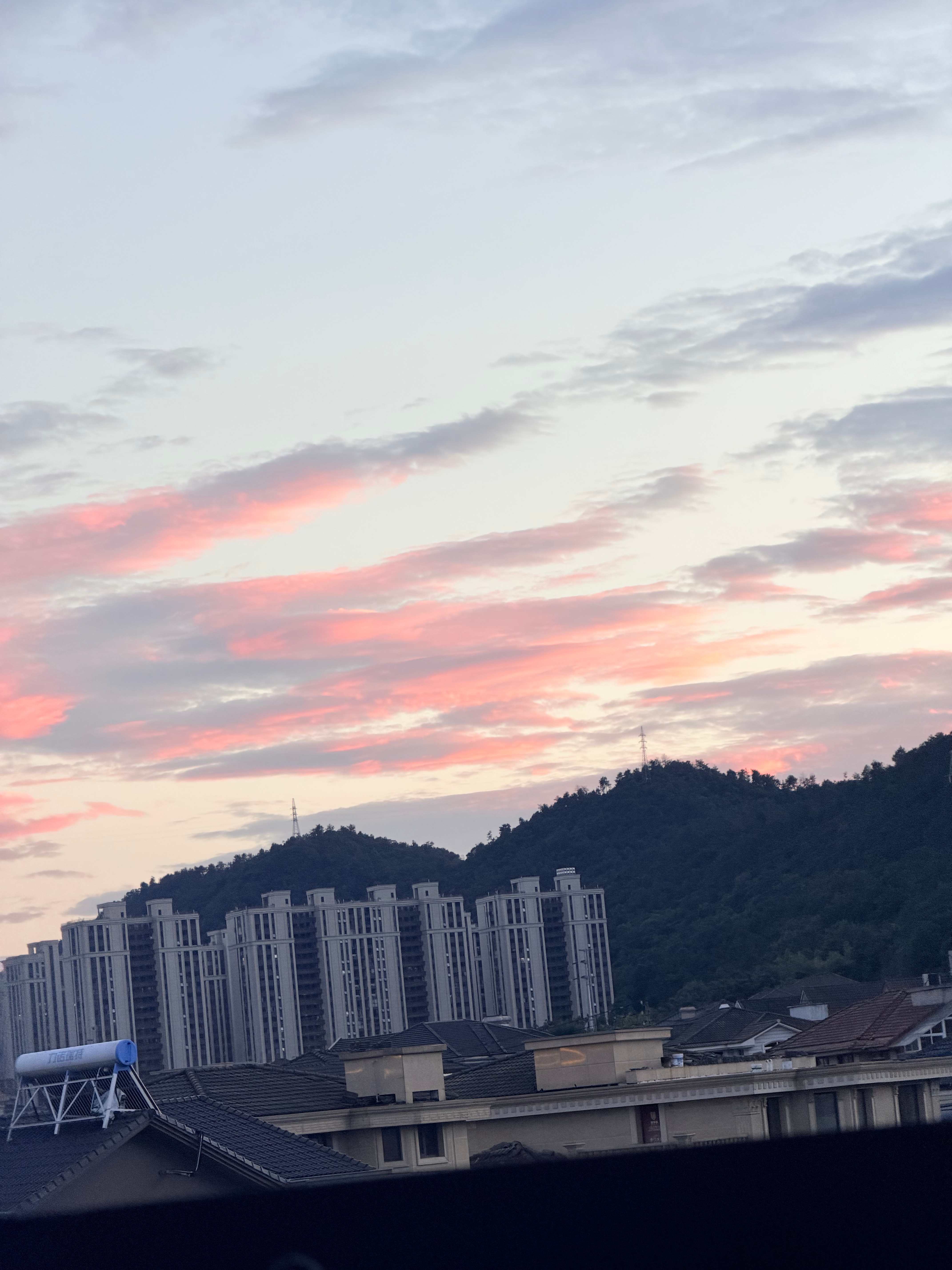 横店的晚霞~ 东阳·横店影视城