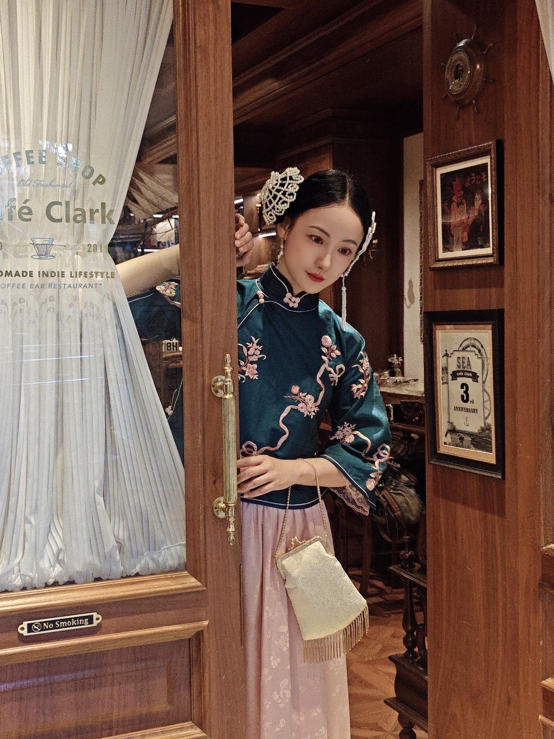 复古穿搭·1920s.非常适合20年穿搭的咖啡馆- Cafe Clark✨