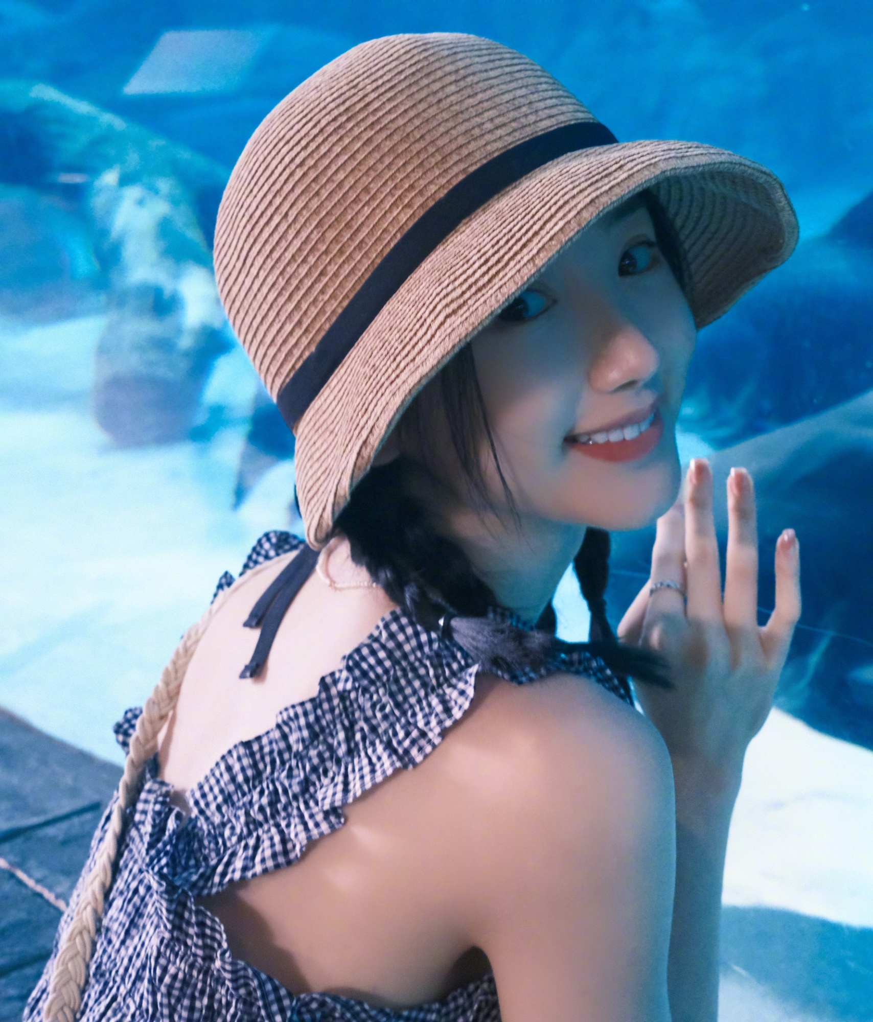 毛晓彤星星摇好甜毛晓彤[超话]在复制粘贴的时代，你是手写的诗[鲜花] ​​​