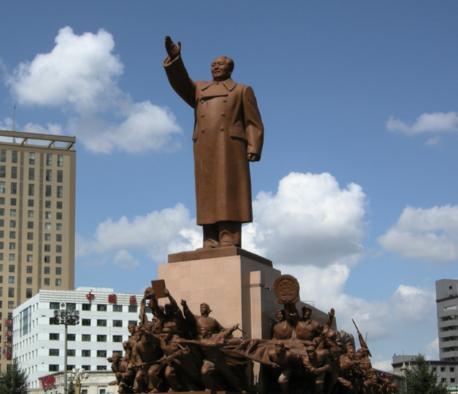 不能打美国？  
听听毛主席是怎么说的！当年抗美援朝时，很多人给毛主席提意见说美