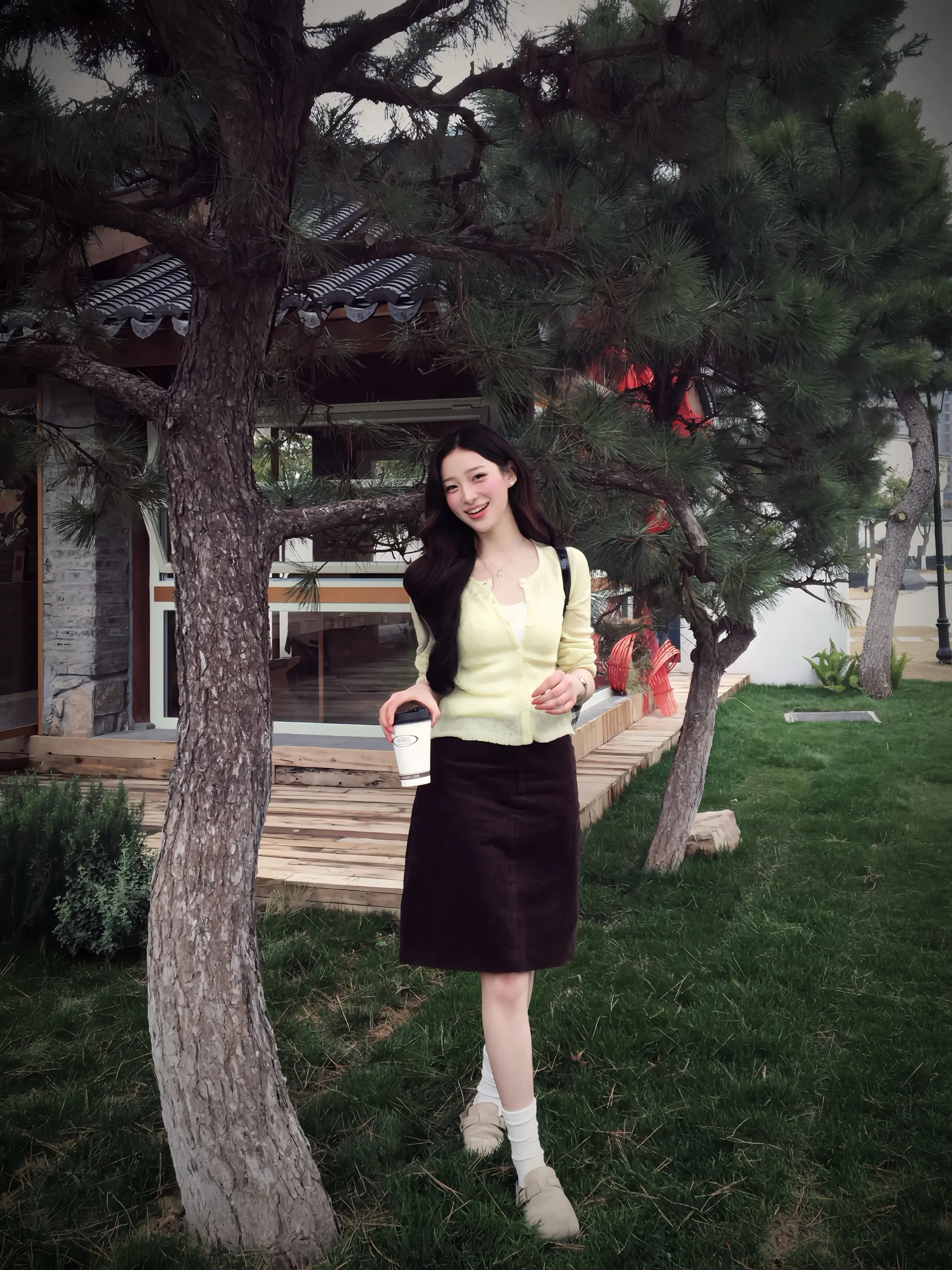 明明你也想我吧 怎么不敢再往前。