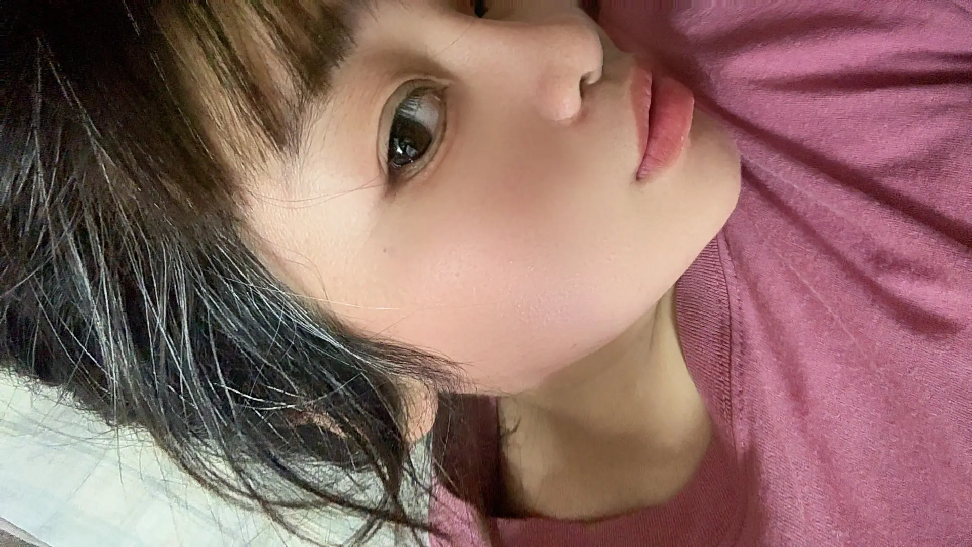 今年发现自己多了很多白头发，青丝渐白，才知岁月不饶人，莫名的心酸，不知...