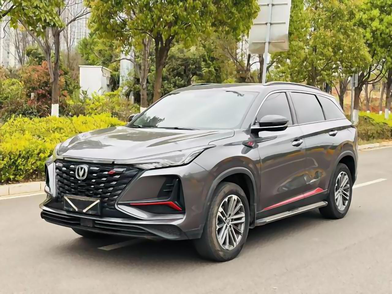 长安CS75 PLUS，新车降了，二手卖家还硬撑价？
😮‍💨说实话，我最近看