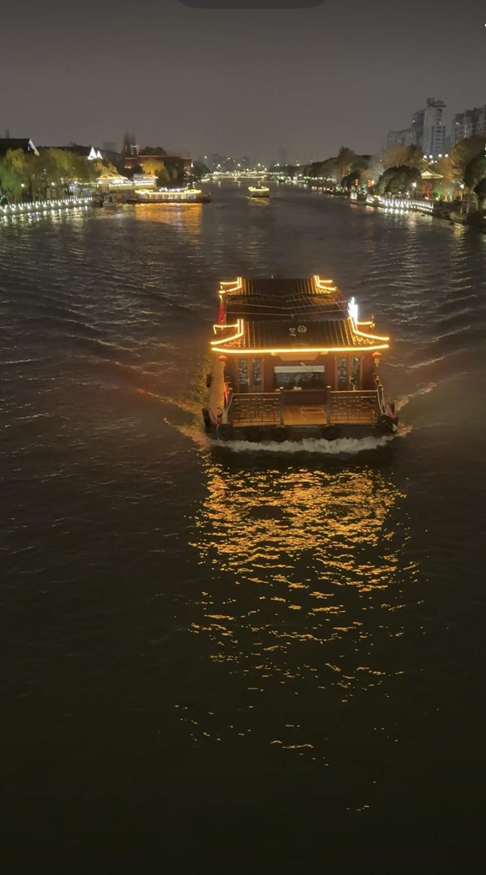 分享你随手拍的风景公元前514年，伍子胥相土尝水，为吴王阖闾筑阖闾城，也掘出了这