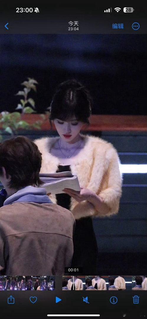 先不骂了 我想找一个叫鞠婧祎的人嫁了