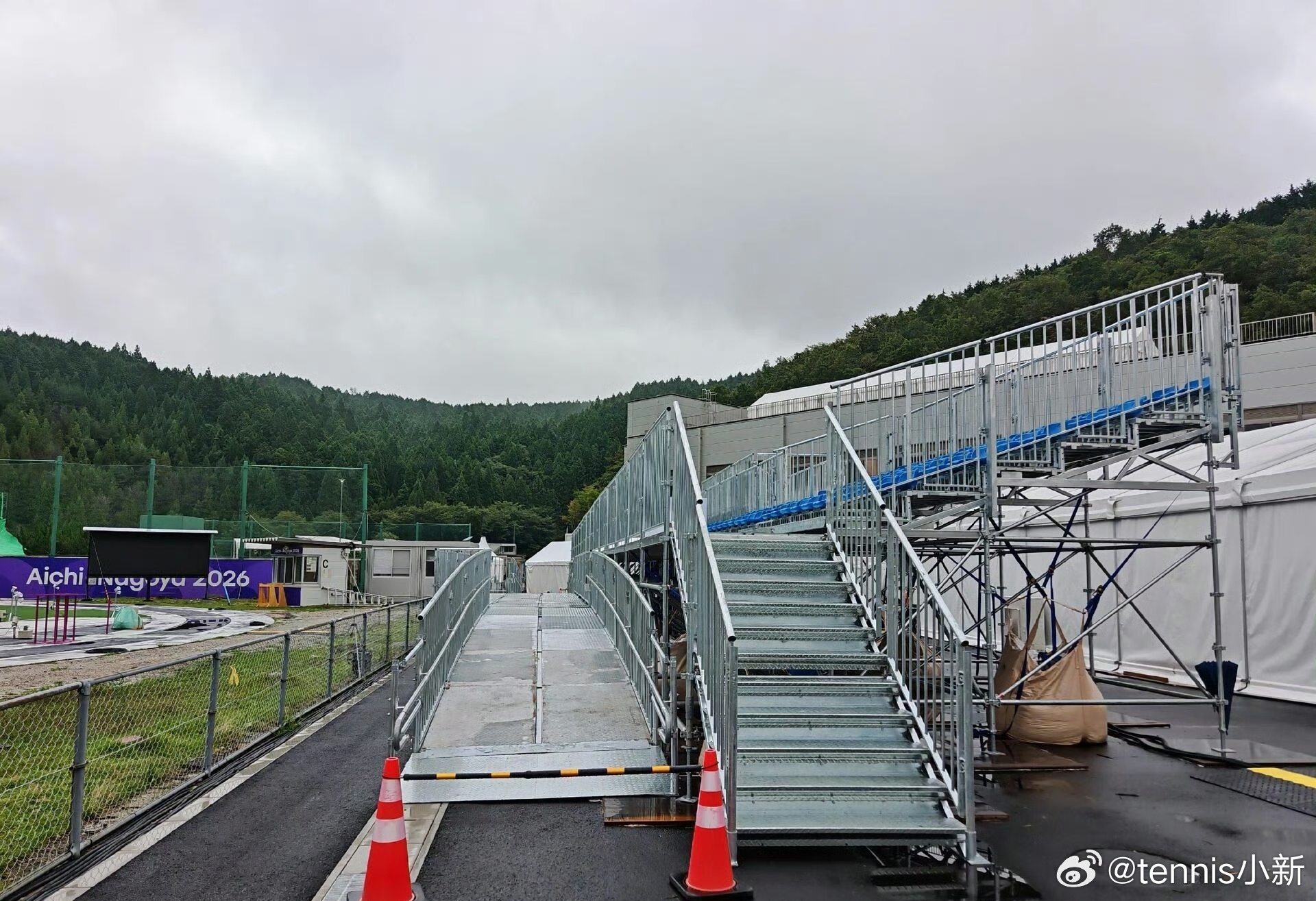 名古屋亚运办赛状况遭日本网友吐槽名古屋亚运会接待问题不断，有日本网友发文，看到国