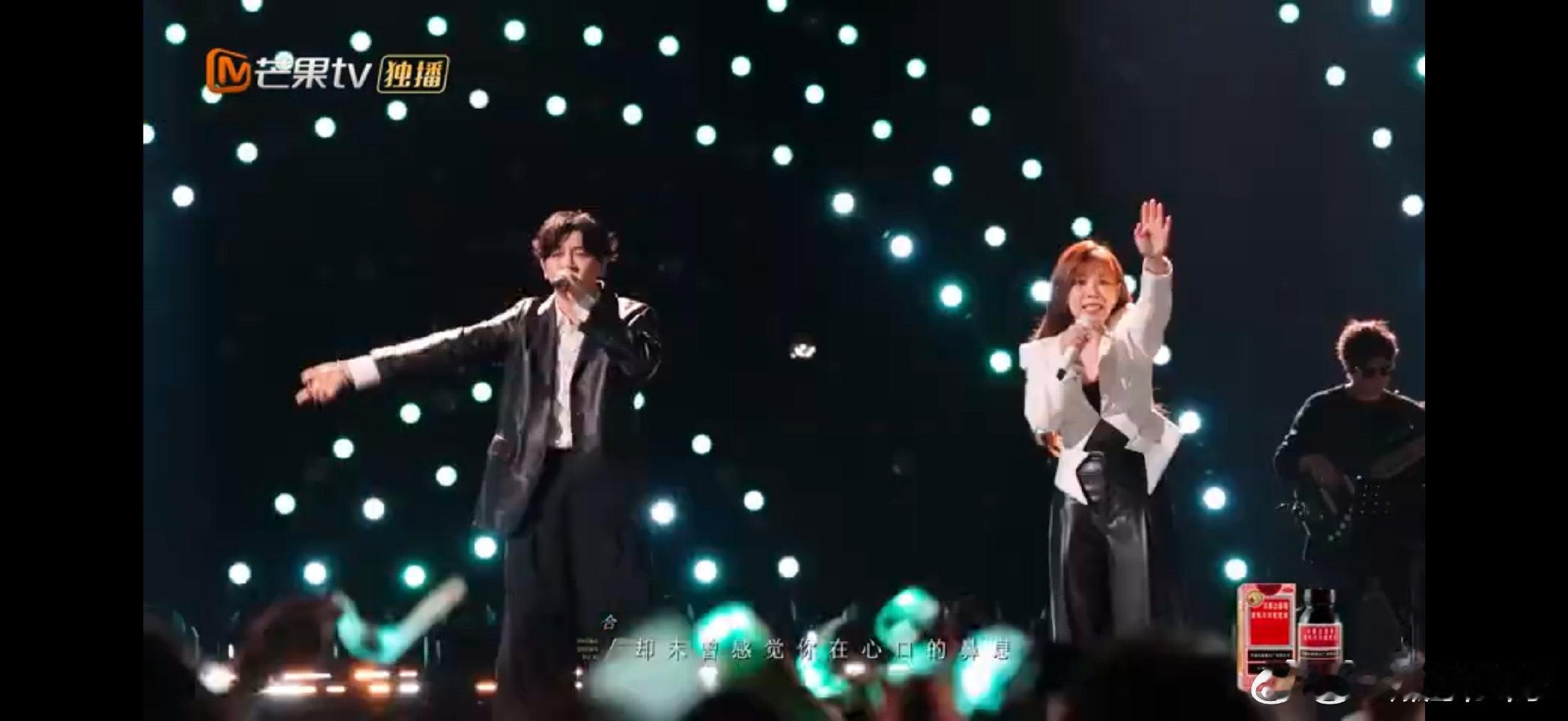 苏有朋苏有朋李佳薇治愈版思念是一种病李佳薇加rap太惊喜！苏有朋温柔声线铺垫，刚