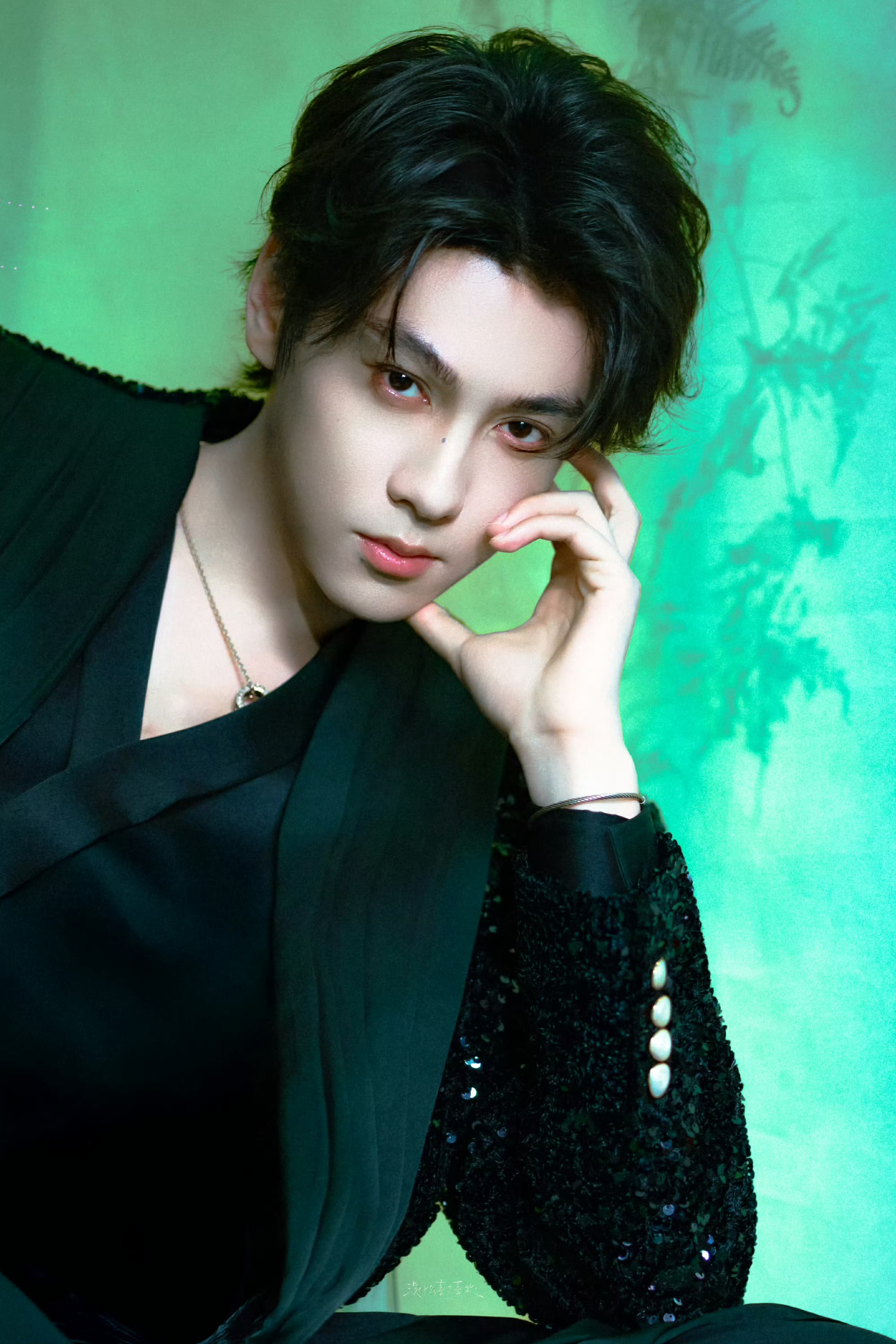 田栩宁 💛向全世界安利田栩宁 远大前程，星光万顷，你向北向南向西向东，而我只向