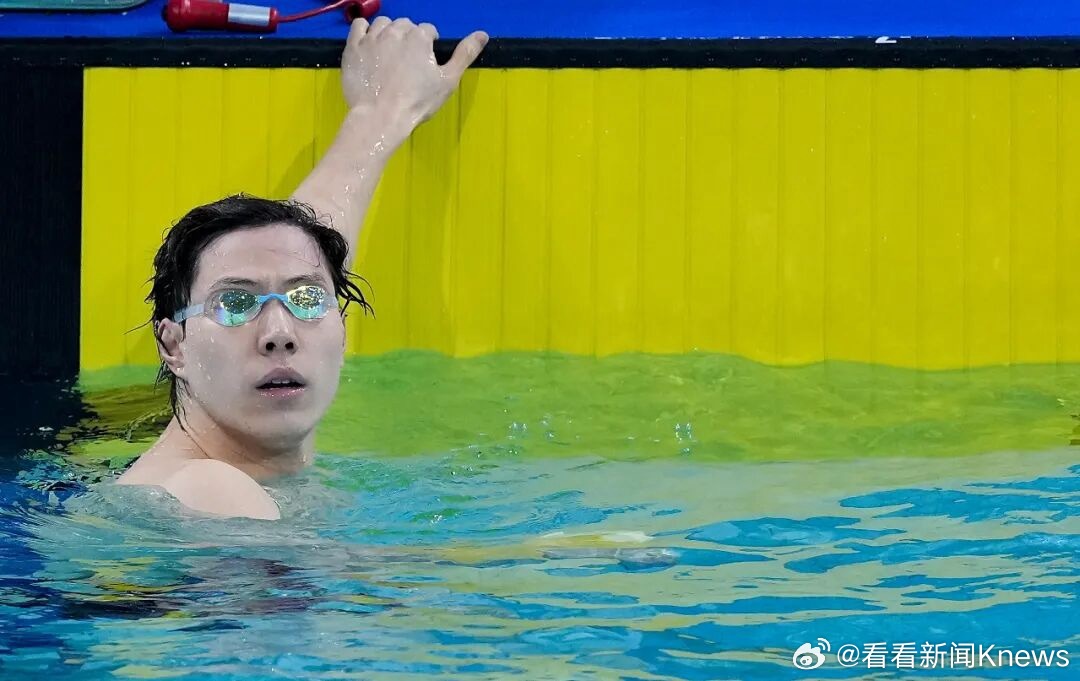 【】在第十五届全国运动会男子200米蛙泳决赛中， 夺得金牌。 