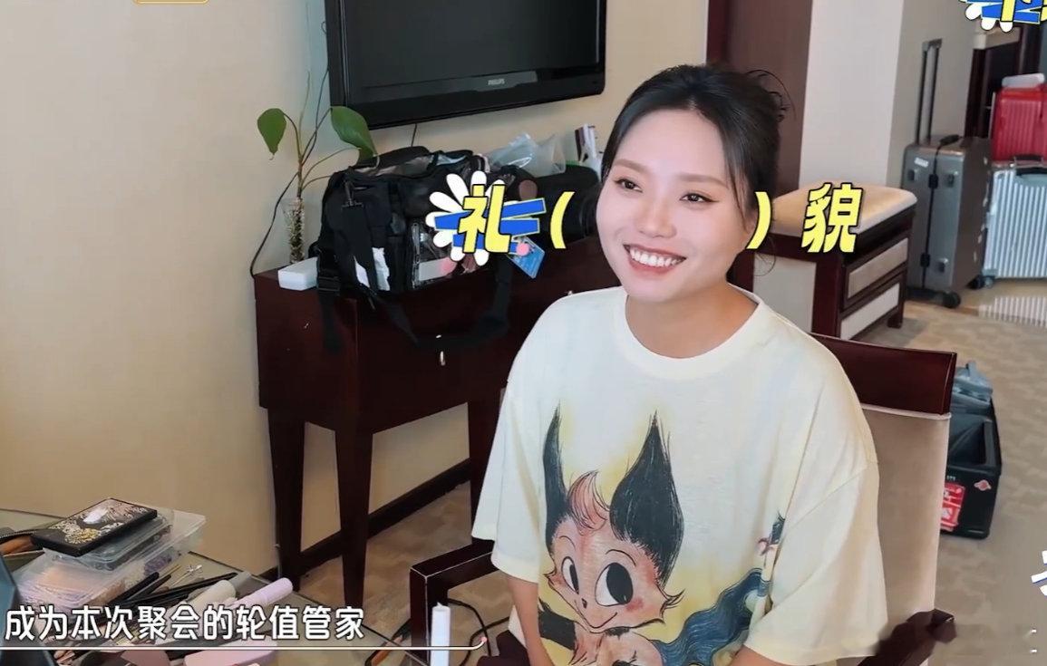 宋轶丞磊来我们的宿舍剧宣了宋轶丞磊来《我们的宿舍》剧宣了！还有何老师、丁程鑫这群