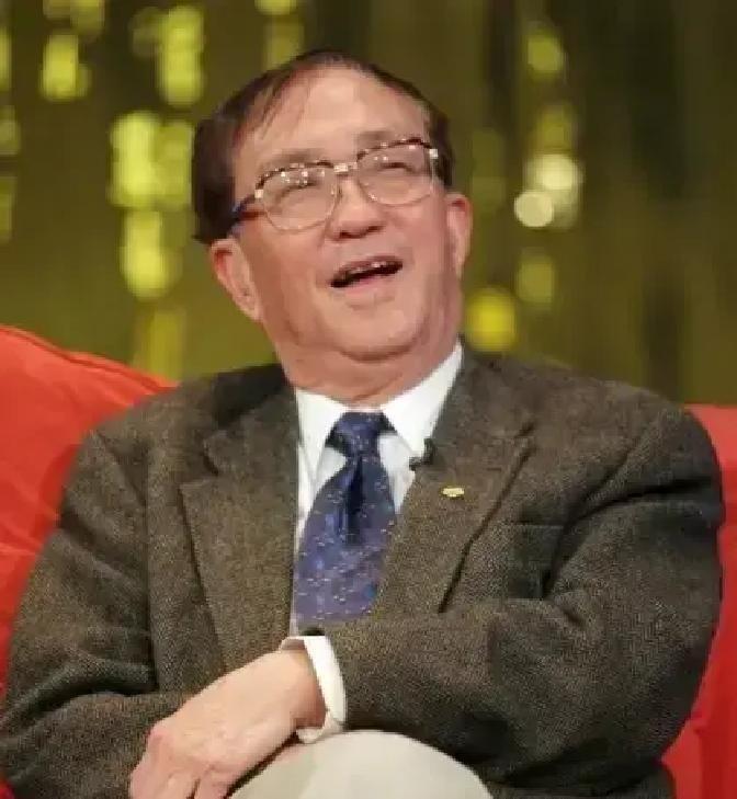 谢晋一家六口全走光了。
2008年8月23日，59岁的长子谢衍肺癌先走。
56天