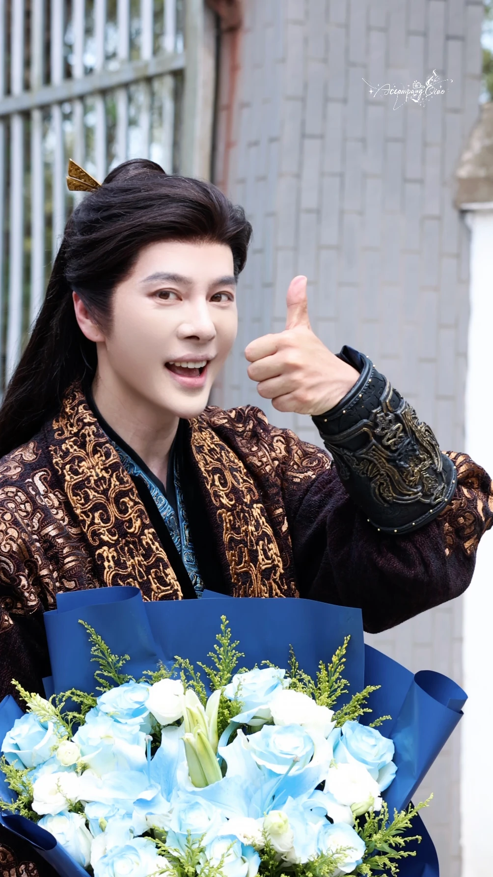 谢炽杀青快乐！