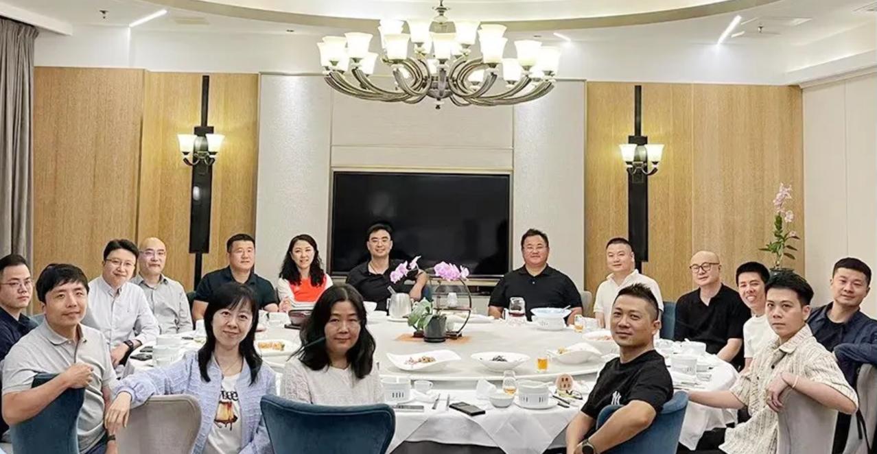 十三·东哥饭局（107期，深圳站）非洲资源丰富，但经济学上的“资源诅咒”使其难以