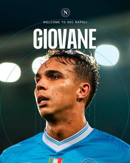 【内雷斯长期缺阵】内雷斯已于今日上午启程前往伦敦，将接受手术治疗 ，1 月 4 